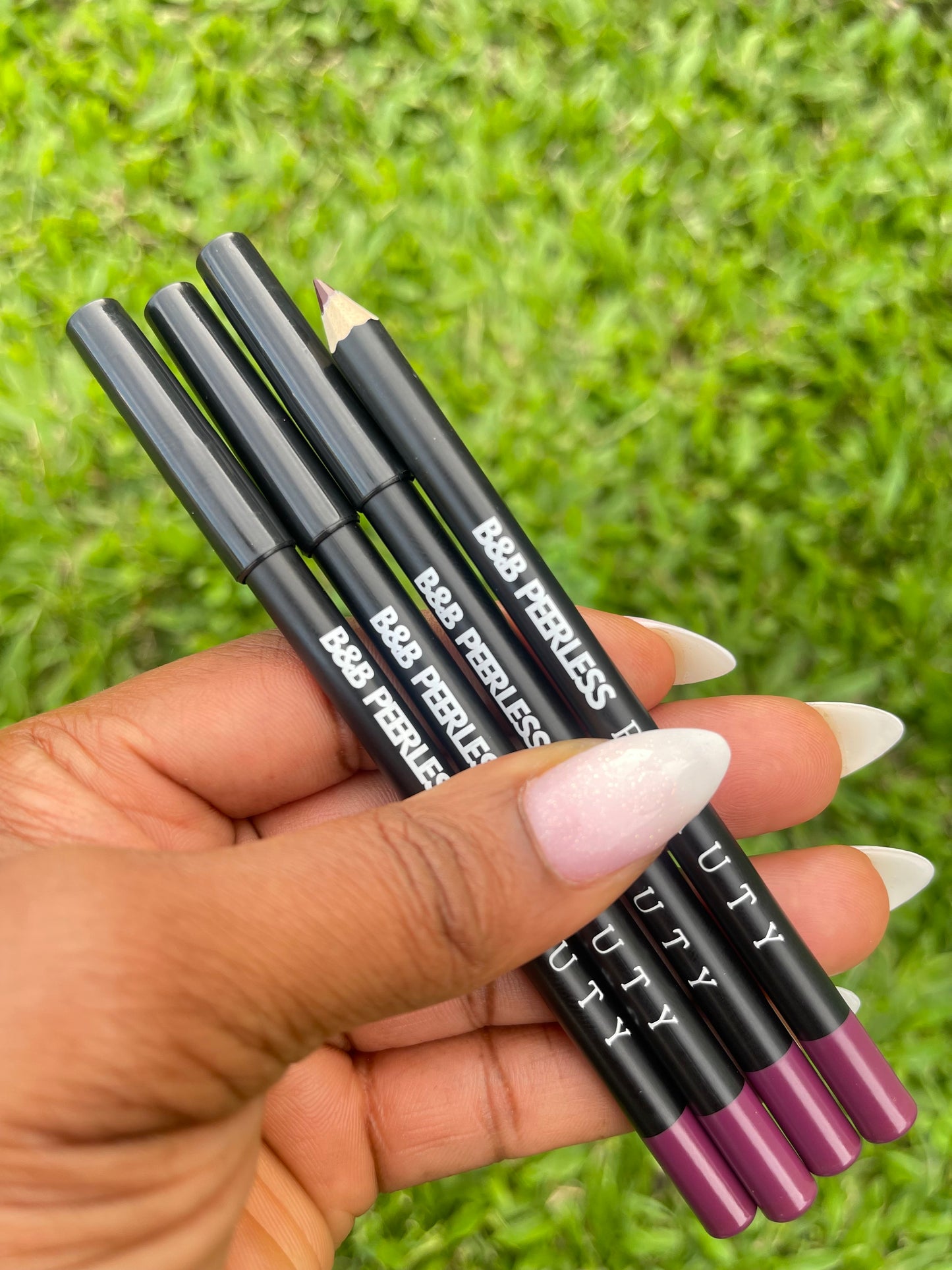 Juicy Berry-Lip Liner