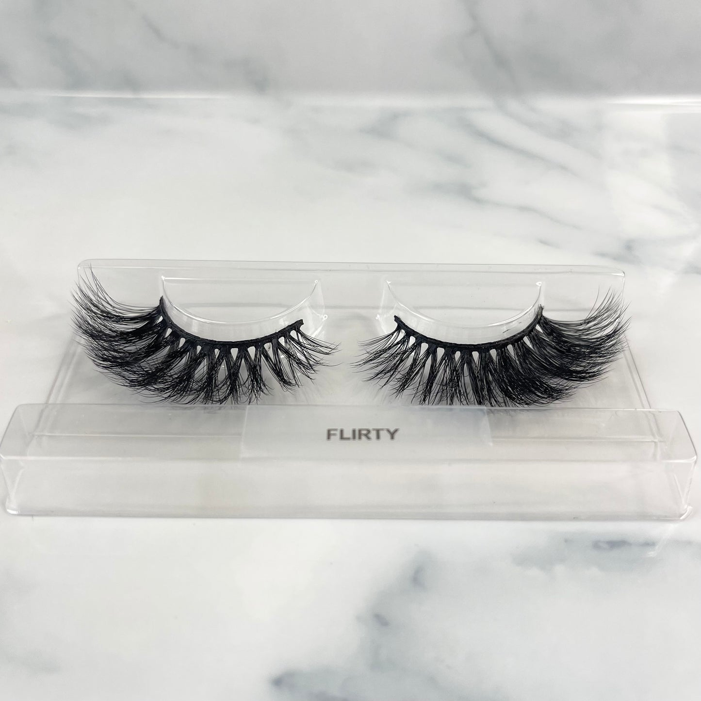 Flirty-Lashes